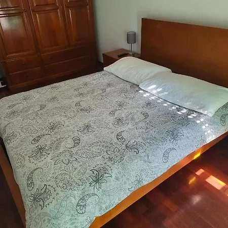 3 Bedroom Flat Near Costa Da Caparica