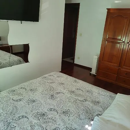 3 Bedroom Flat Near Costa Da Apartment Caparica
